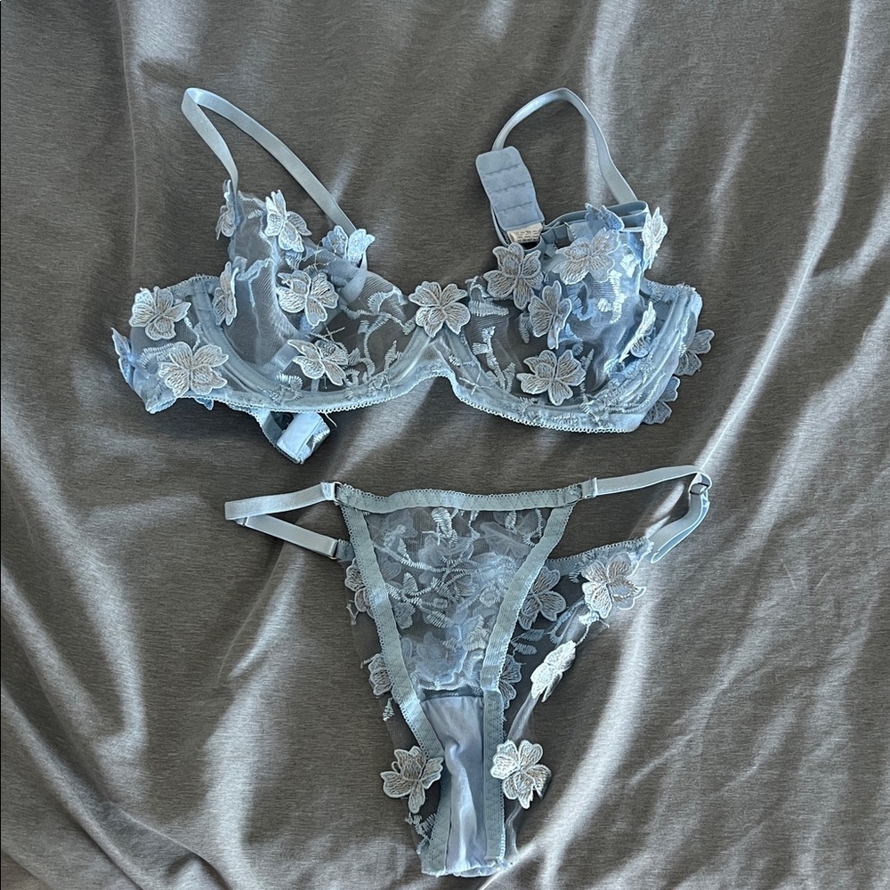Blue Floral Lace Lingerie Set